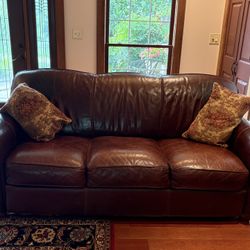 Leather Couch - Great Condition - Extra Comfy