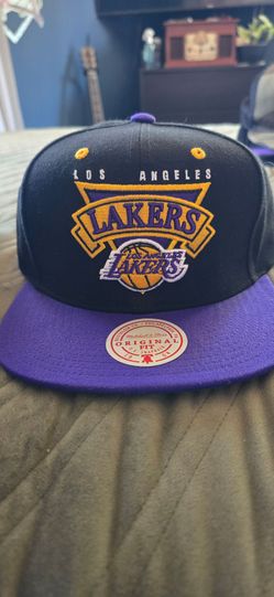 Laker hat