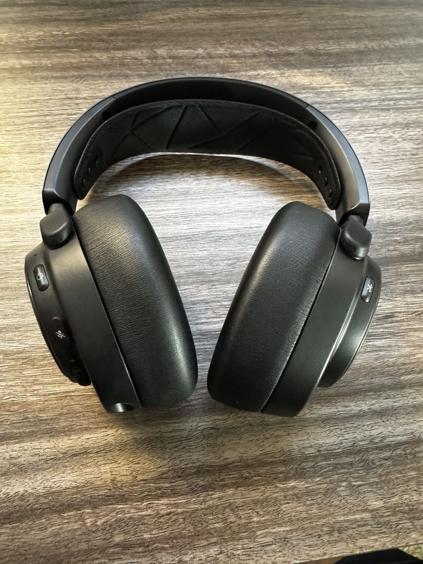 Arctis Nova Pro Wireless Headset