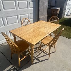 Farmhouse Dining Table W 4 Chairs