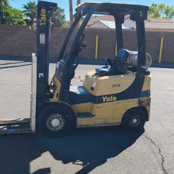 Yale 4000 Lb Forklift Low Hours 3800 Hours