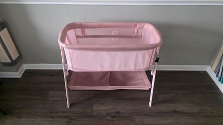 Pink Baby Bassinet