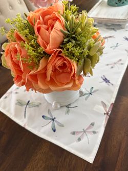 White Ceramic Vase w/silk flowers