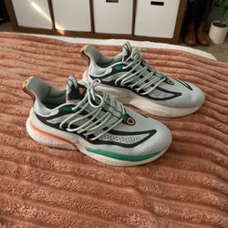 $40 Mens 8.5 Adidas Sneakers 