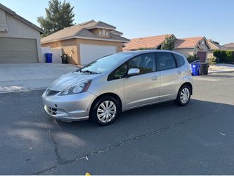 2012 Honda fit