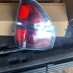 2013 f150 rear tail lights