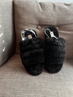 New Ugg Fluffy Slippers