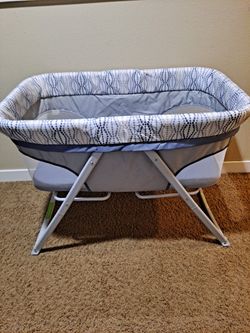 Ingenuity Foldaway Rocking Bassinet
