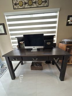 Wood Desk - Espresso brown