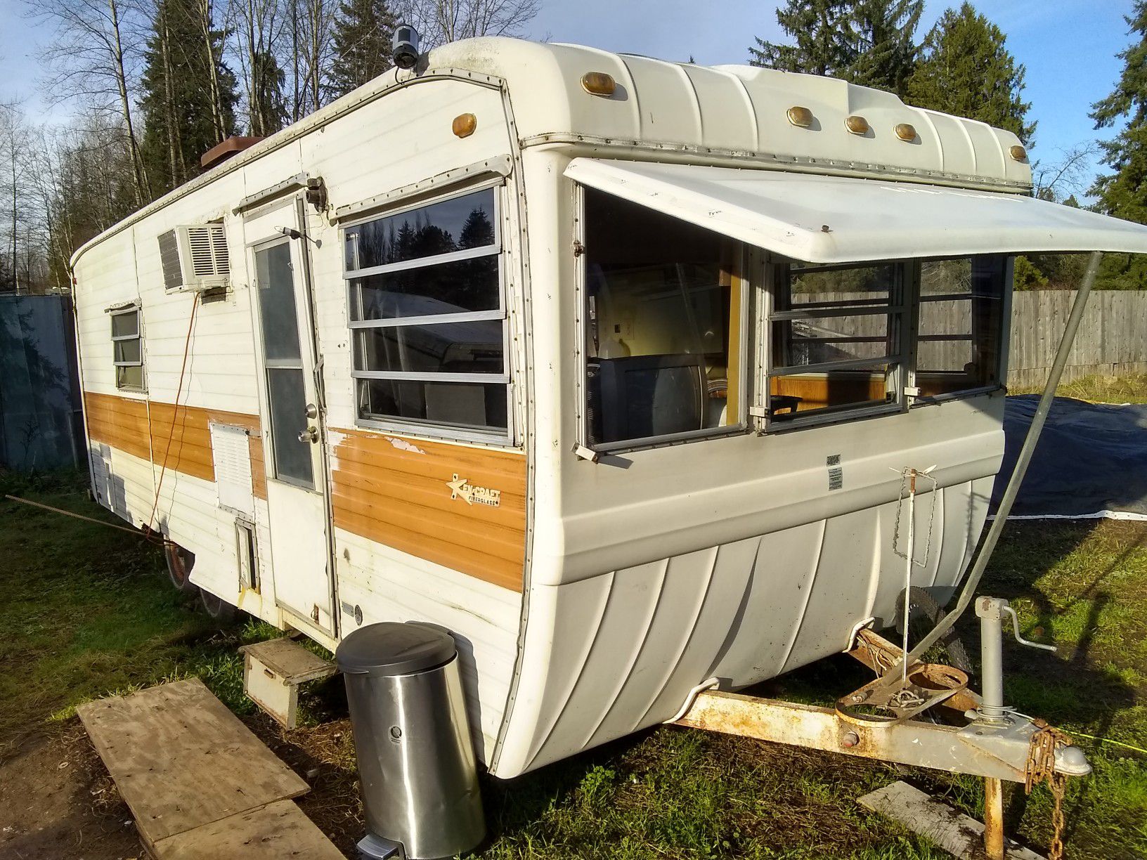 Camper trailer 950$