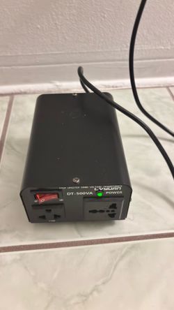 LVYUAN Voltage Transformer Converter 500 Watt Step Up/Down Convert from 110-120 Volt to 220-240 Volt and from 220-240 Volt to 110-120 Volt with US Out