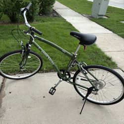 Eddie Bauer EBS Hybrid Bike