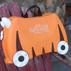 Trunki Rolling Ride On Suitcase For Kids