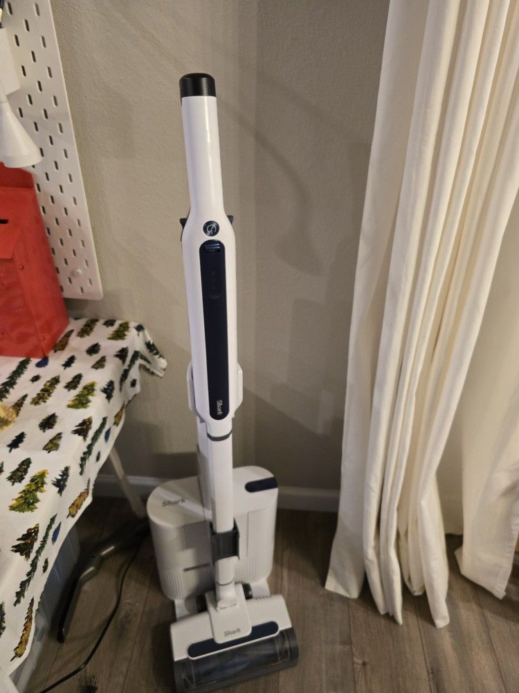 Shark WS642AEQBL WANDVAC Ultra-Lightweight Cordless Vacuum White/Blue