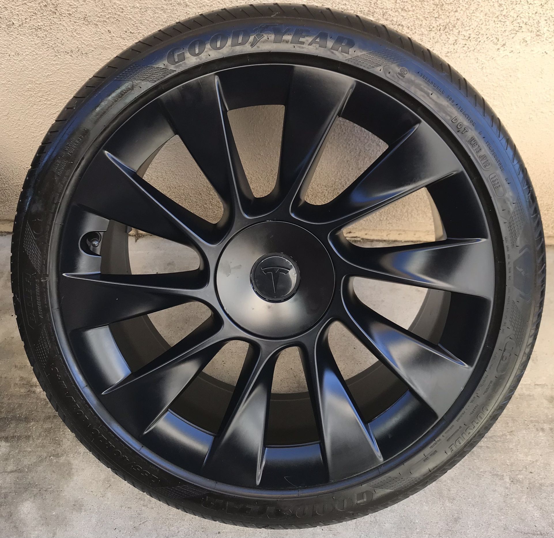 Tesla Model Y 20” Induction Wheel