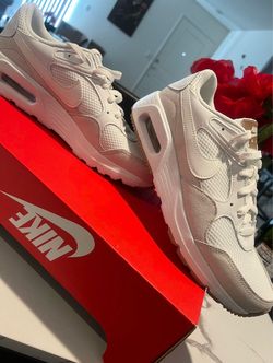 Nike Air Max SC 9.5 Women’s/ 8 Mens