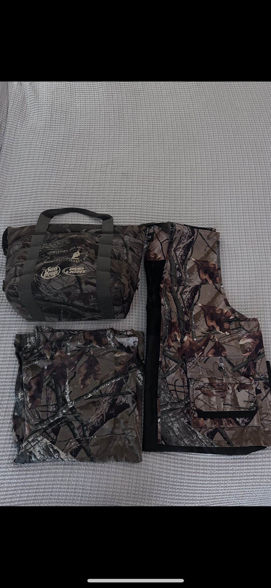 Camo T-Shirt, Camo Vest and Camo Cooler Bag