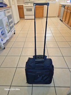 travelpro Crew 4 Bag