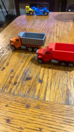 Hot Wheels Dump Truck