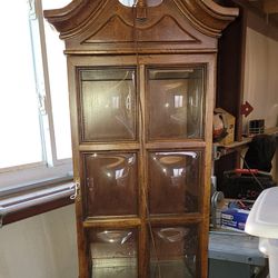 Vintage Hollywood Regency Lighted Cabinet