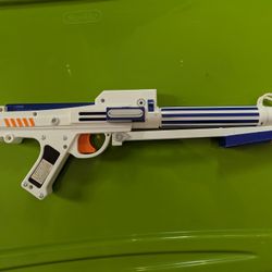 Nerf Star Wars Clone Wars Trooper Dart Gun Blaster Rifle Hasbro 2006