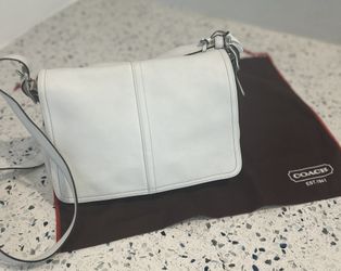 Vintage 20 Year-Old White Leather Coach Soho Fold Over