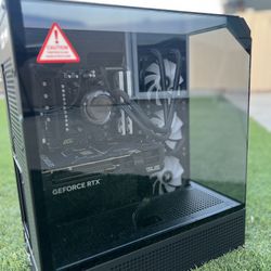 Brand New Gaming PC – Ryzen 7, RTX 5070, 32GB RAM