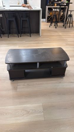 Tv stand