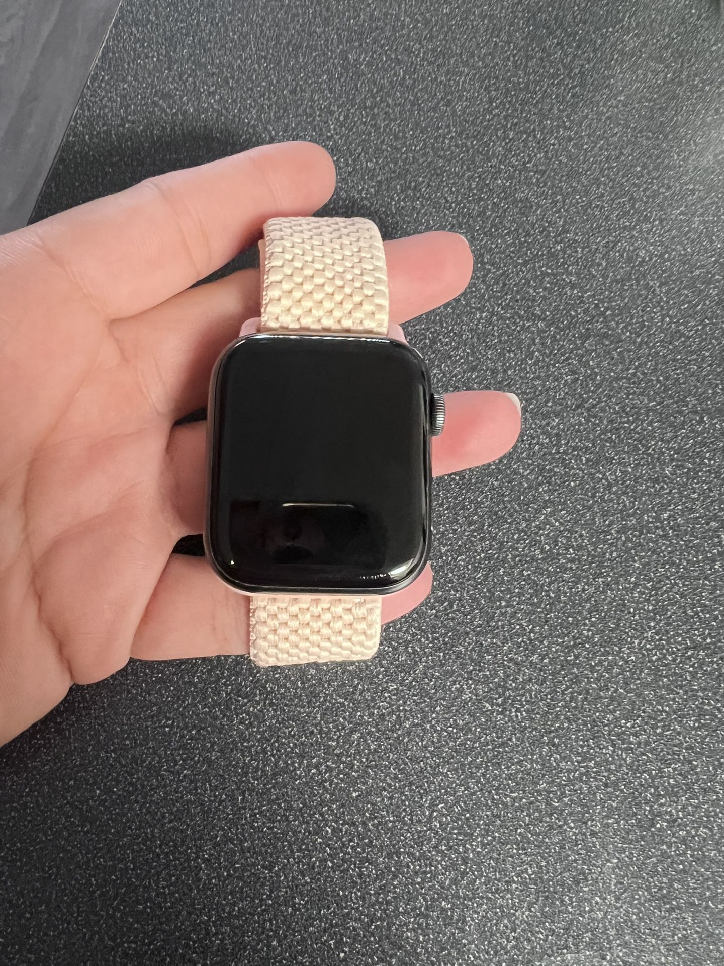 Apple Watch SE GPS+Cellular