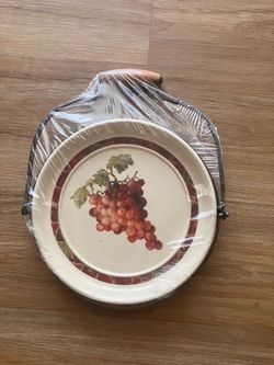 Decorative Ceramic Fruit Bowl with Metal Stand