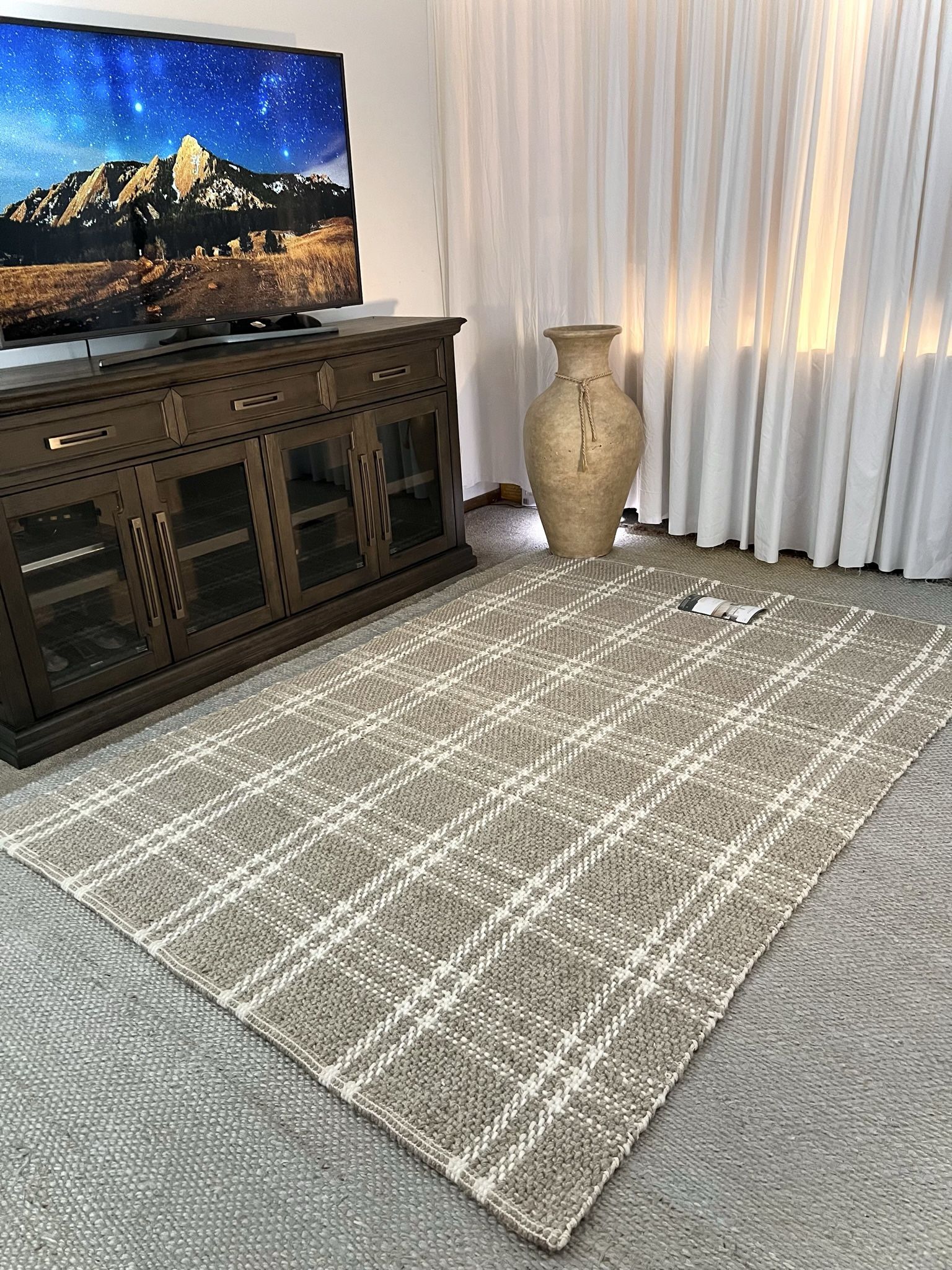 Brand New Handmade Area Rug