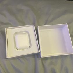Earbuds Color White 