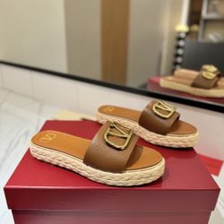 Valentino Women’s Sandals With Box New