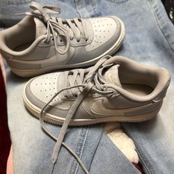 Nike Air For E 1 Size 3 Girls Shoes Good Shape