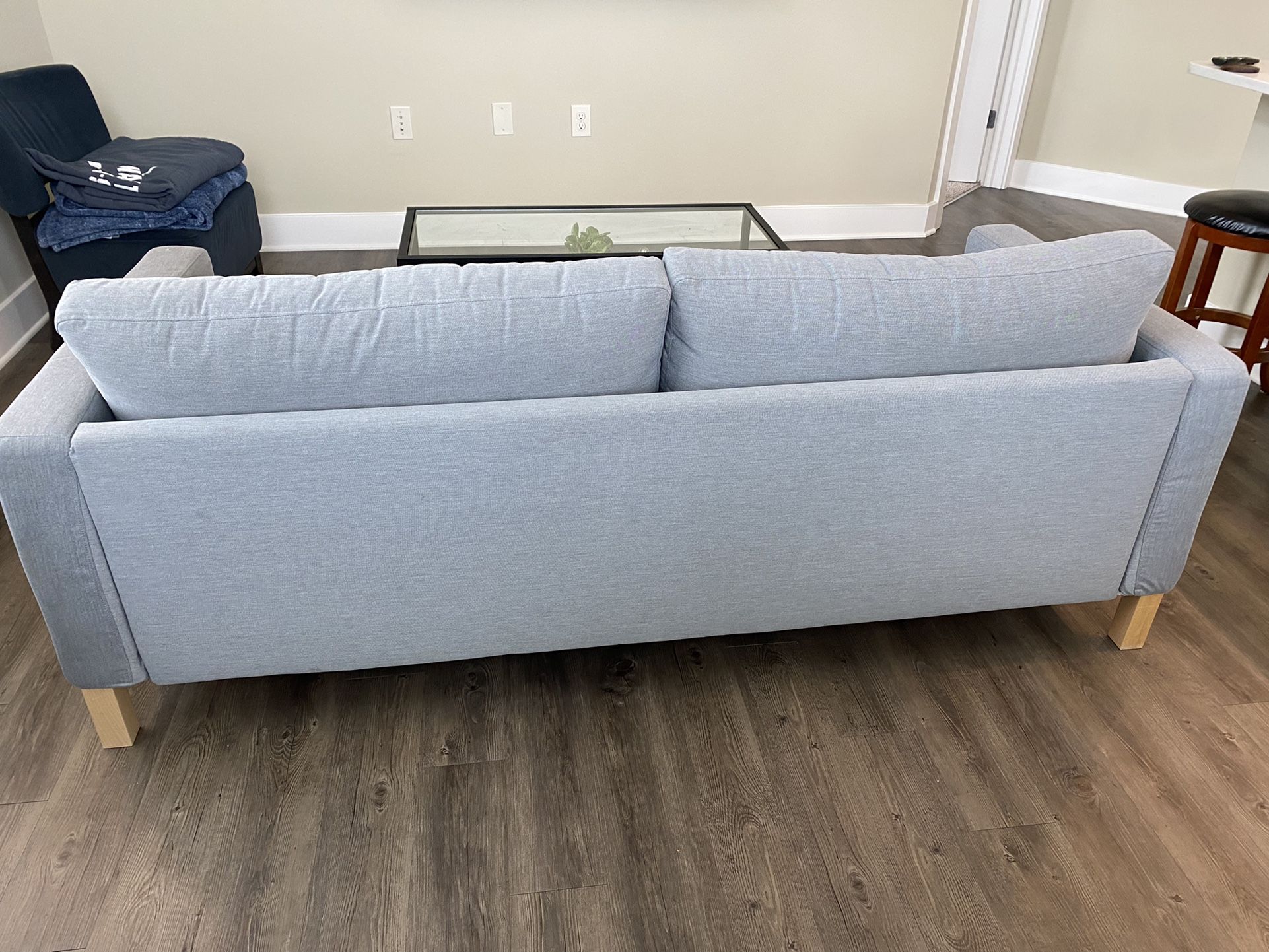 Selling Modern, Beautiful, Comfortable Couch