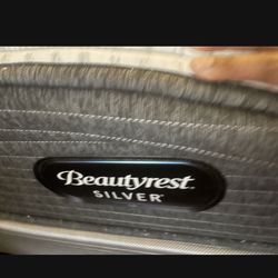 Beauty rest Mattress & Box Spring 