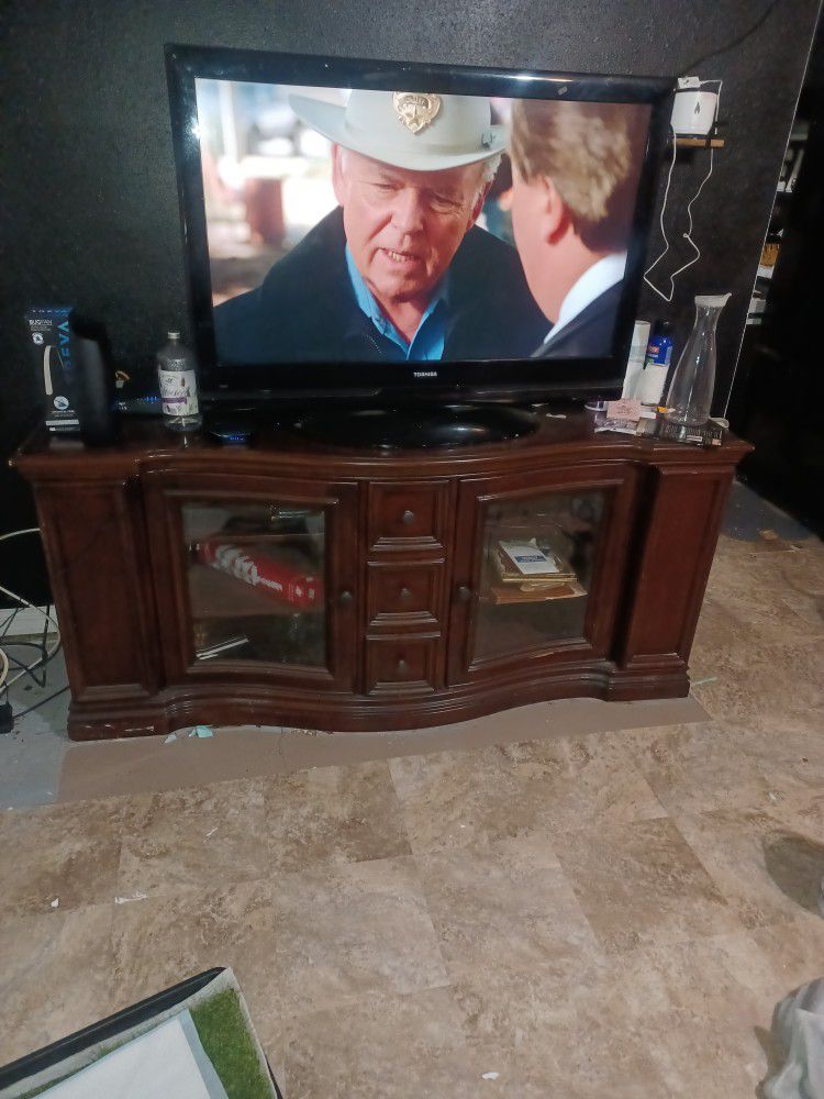 Tv Console Used For 75 Inch Tv