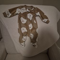 Carters Newborn outfits