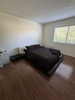 Tokyo - CA King Contemporary Black and White Platform Bed