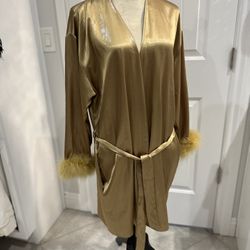 Women’s Satin Robe $10