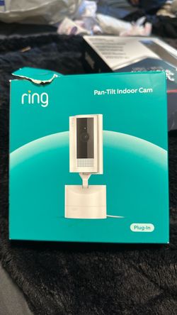 Ring Pan-Tilt Indoor Cam Plug-In