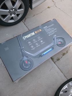 Phantom Electric scooter