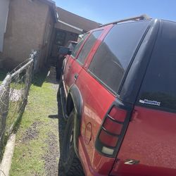 2000 Chevrolet Tahoe