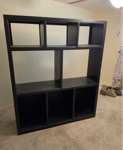 Free bookshelf