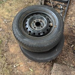 Spare Rims 4 Lug Nuts 