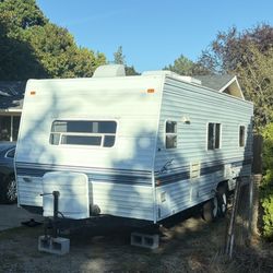 1999 Terry Travel Trailer 26ft 