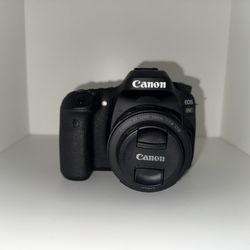 Canon EOS 80D DSLR bundle