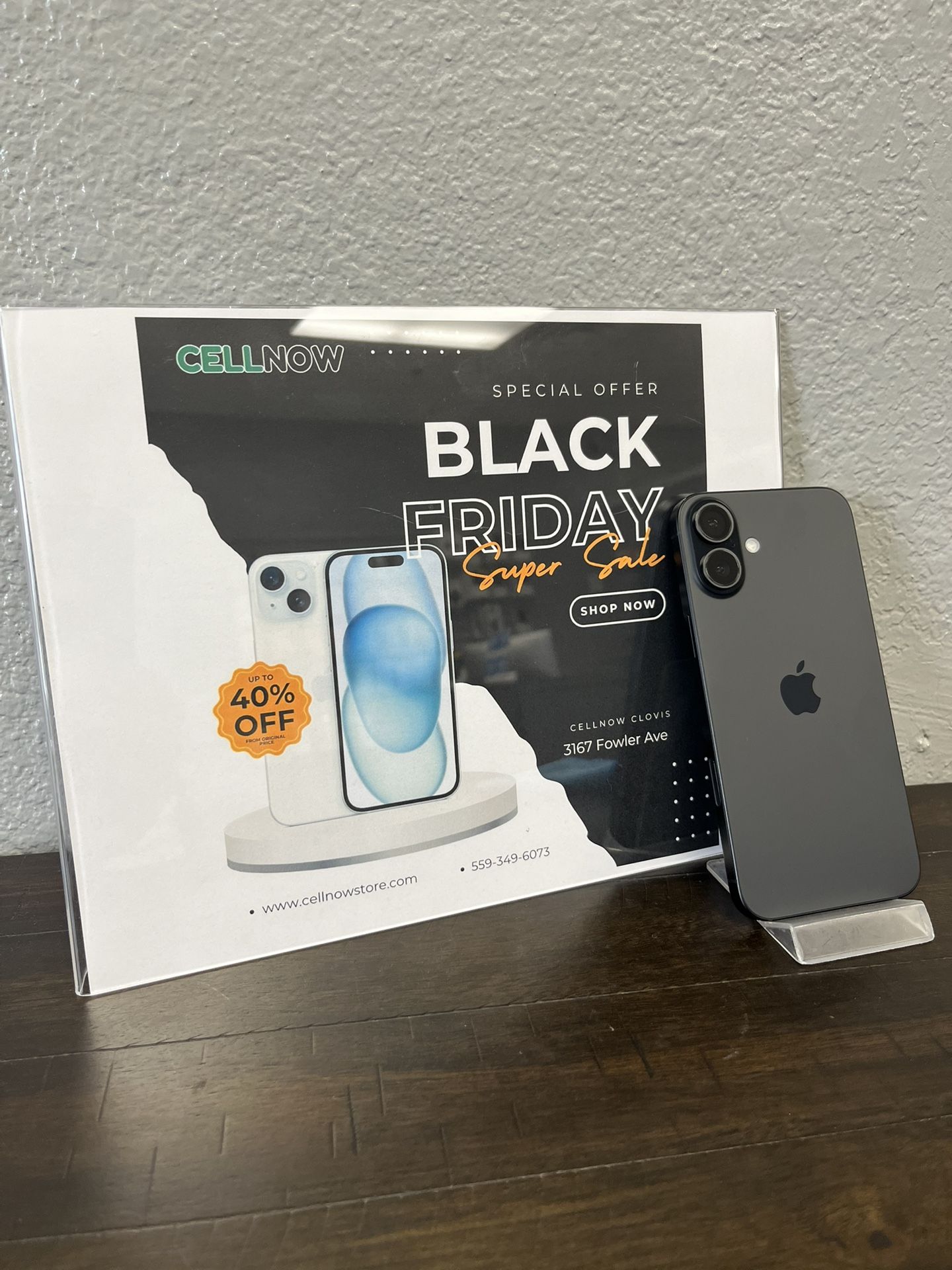 Early Black Friday Deals!! iPhone 16 Plus AT&T 128GB - Black