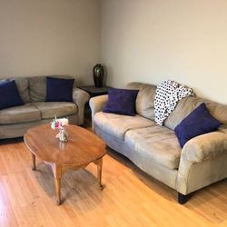 Used Sofa And Love Seat 
