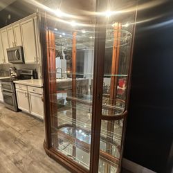 Pulaski Curved End Curio 